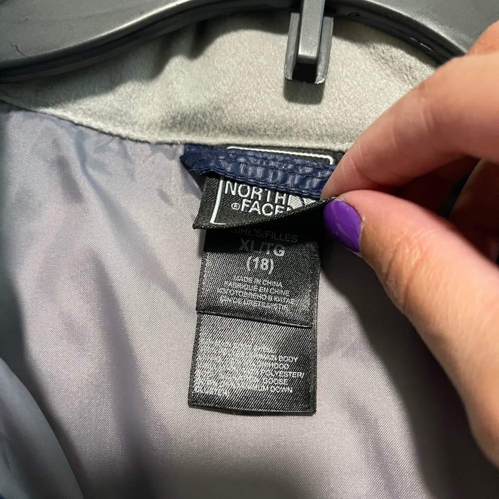 The north face long winter puffer jacket ❄️☃️ - Picture 6 of 6